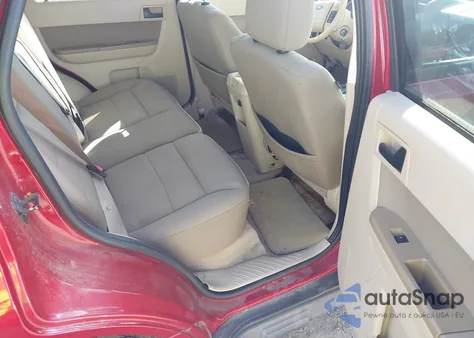 2009 Ford Escape Xlt z USA, uszkodzony, nr VIN 1FMCU93G79KB53969